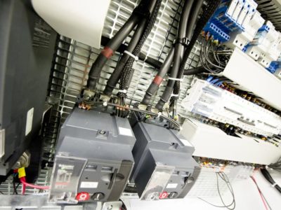 La fabrication est rationnalisée,